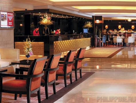 TRADERS HOTEL MANILA .
